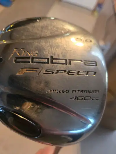 Full set of ladies golf clubs for sale..custom driver..like new.. Asking $100..obo