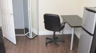 Ottawa University campus room available