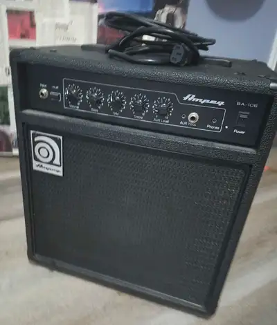 Bass amp, View more