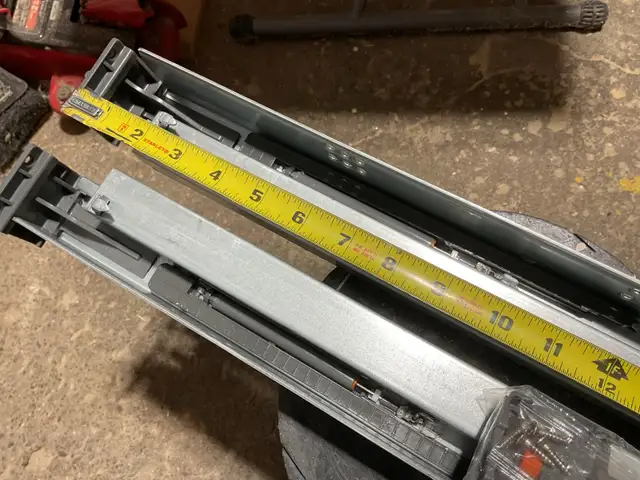 Heavy duty sliders  $ 30 new in Garage Sales in Laval / North Shore - Image 4