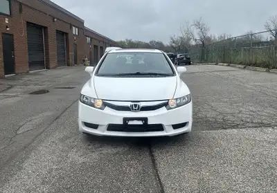 This Beautiful condition Honda Civic up for sale is just ready for its new owner. Absolutely great o...