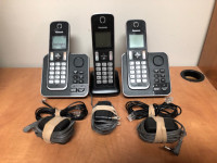 3 Téléphones sans fil Panasonic.     