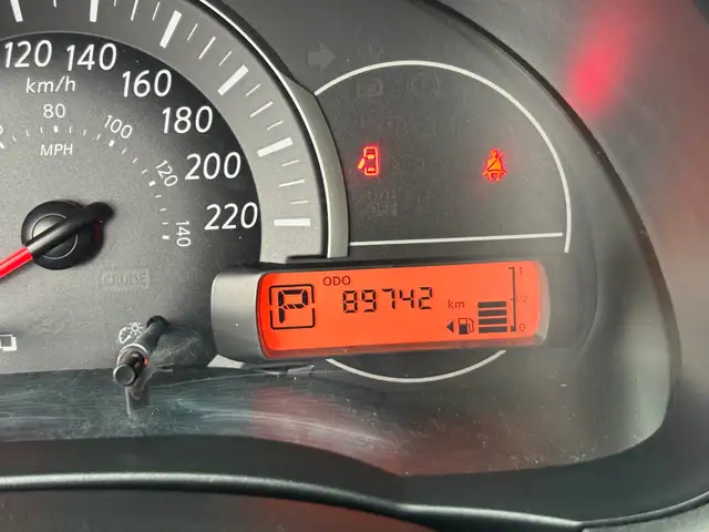 Micra SV 2019520332063099463687
