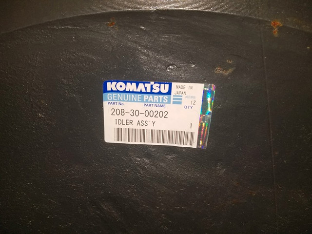 New Komatsu HD300-6/ PC400-6 Idler in Other in 100 Mile House - Image 4