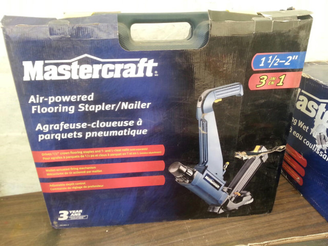 Mastercraft Flooring Stapler/Nailer in Power Tools in Whitehorse