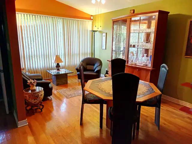Intergenerational house for sale63417674204675122