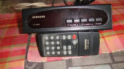 SAMSUMG CTC- 8870 RF converter channels with remote  control., View more