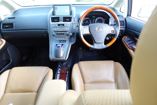 2010 LEXUS HS 250H HYBRID 4D 1.5L 4-cylinder-CLEA-ONLY 34,000 KM in Cars & Trucks in Edmonton - Image 2