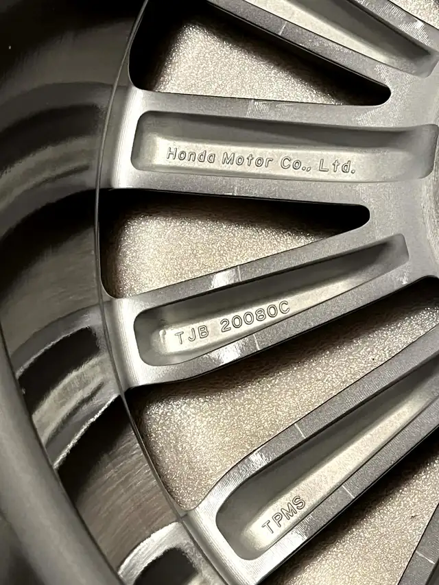 ACURA RDX OEM 20''RIMS Brand New in the box CB:5x114.3 Hub:64.1 in Tires & Rims in City of Toronto - Image 7