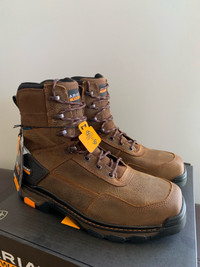 New men’s size 9.5 Ariat composite toe waterproof work boots
