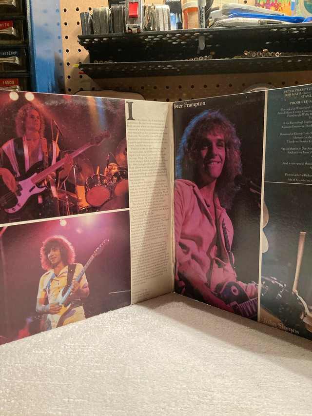 Peter Frampton “Comes Alive” Record Album  in CDs, DVDs & Blu-ray in St. Catharines - Image 2