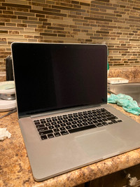 Macbook Pro 15 inch Retina **MINT** condition