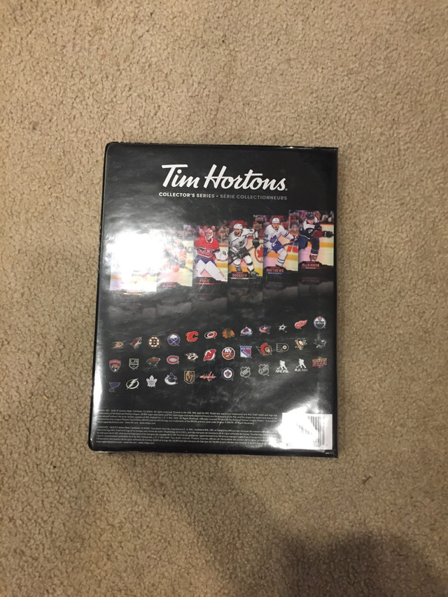 Tim Hortons 2020-21 full base set with binder in Arts & Collectibles in Hamilton - Image 4