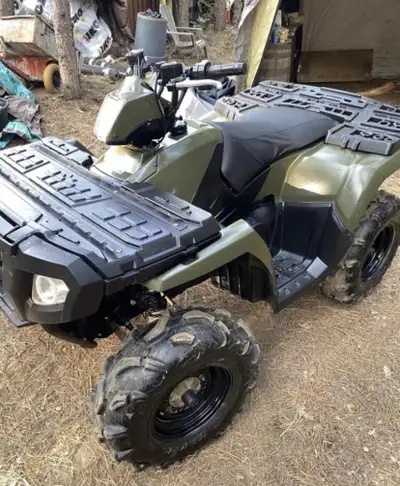 09 Polaris sportsman 500. Runs and drives fine . I bought a Honda so this one hasn’t been used for a...