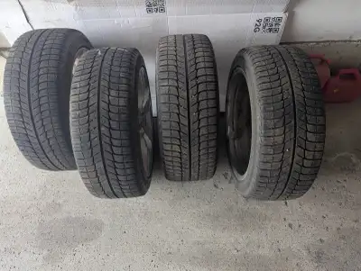 Title: 18" BMW Winter Tire & Rim Package - Michelin X-Ice (75% Tread) Price: $1050 Description: Sell...