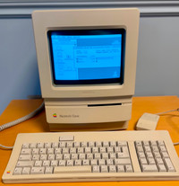 Vintage Macintosh Classic (Apple)