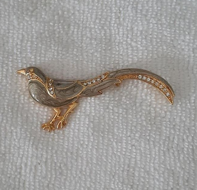 Vintage MCJ enamel & crystal bird of paradise brooch pin signed in Arts & Collectibles in Markham / York Region
