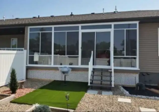 DUPLEX FOR SALE BY OWNER - (Presently) Yorkton Sk in Houses for Sale in Regina - Image 8