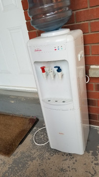 Sunbeam Water Cooler | Shop for New & Used Goods! Find Everything from  Furniture to Baby Items Near You in Canada | Kijiji Classifieds