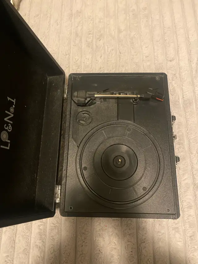 record player64650799843587121