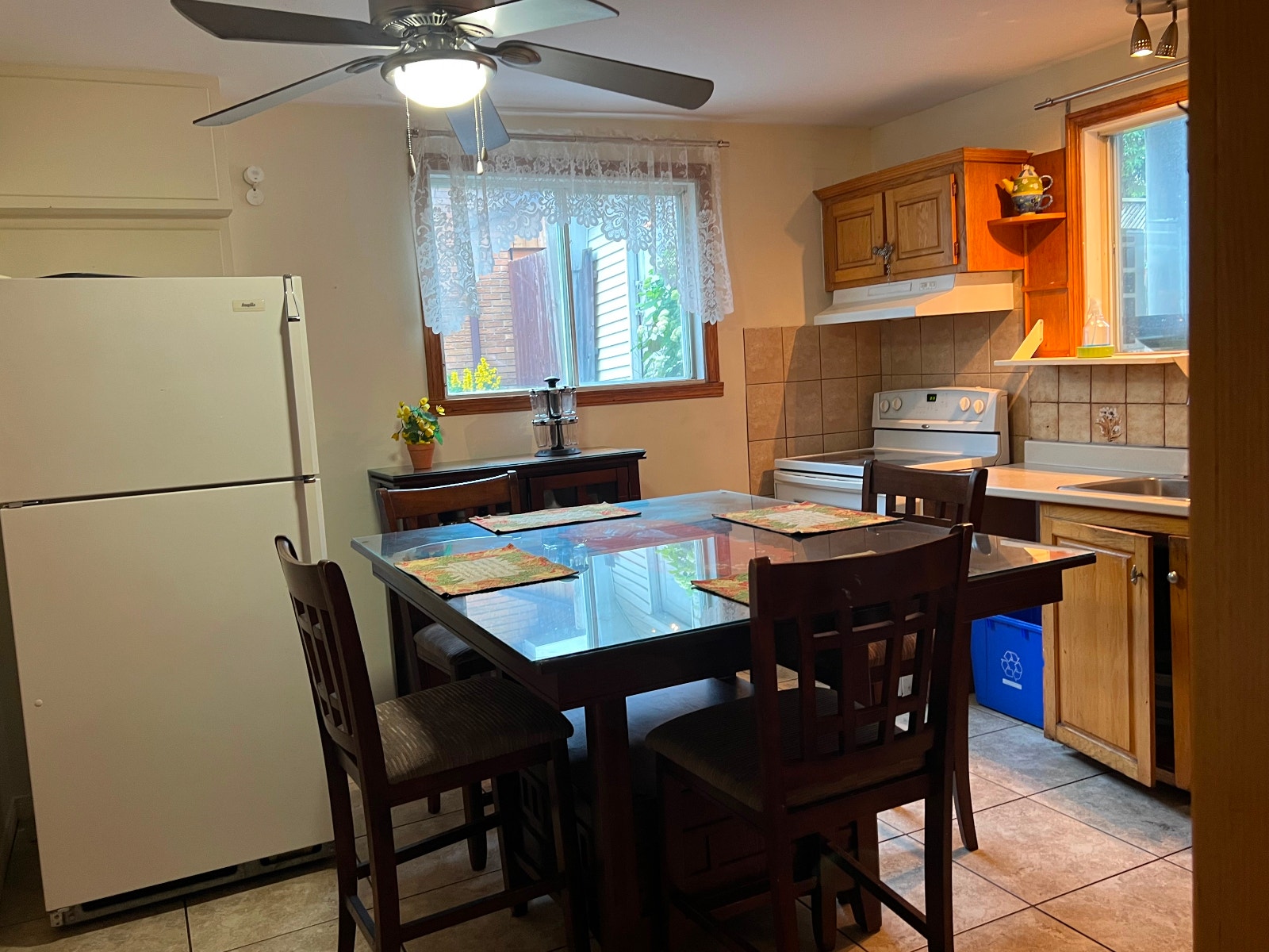 BELLE CHAMBRE PRIVÉE A LOUER A BROSSARD — photo 3