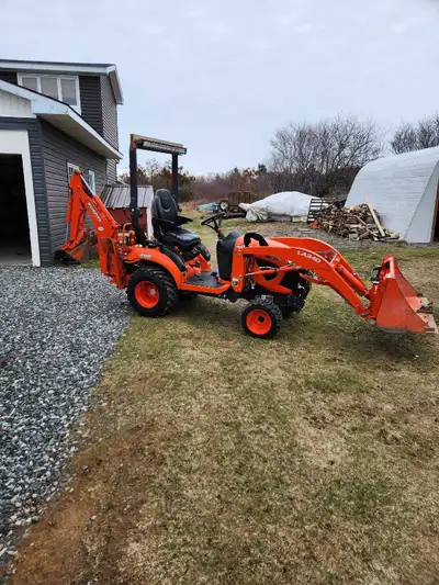 kubota tractor , View more