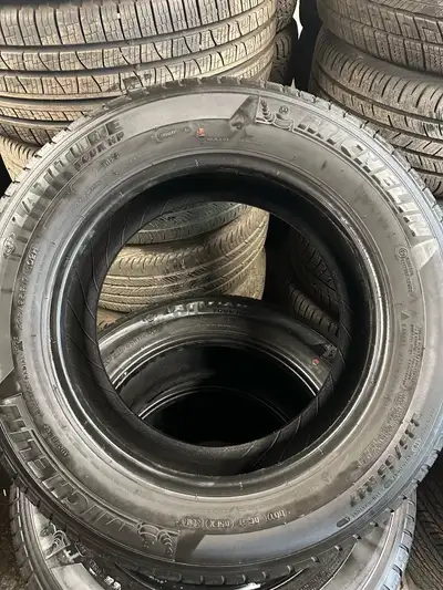 225/65/17 MICHELIN LATITUDE TOUR HP 7/32nd tread depth on all tires DOT 3018 No plugs or patches $30...