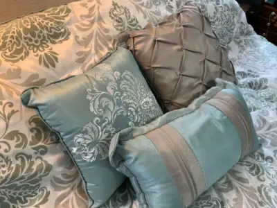 PILLOWS, Decorative x 3–NEW, View more