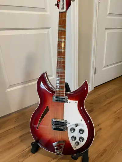 RICKENBACKER 381v69 six-string. MINT!, View more