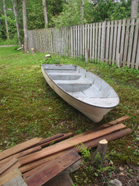 13' Fiberglass Row-Motor Boat With Oars