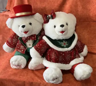Pair of Christmas stuffies. Plush Dan Dee 2003 toys. 24 inch holiday teddy bears. Rocky Mountain Hou...