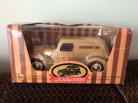 Canadian Tire 1940's Motor Truck, Gold Coloured Diecast