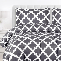 New Queen Size Grey & White Patterned 3 Piece Comforter Set