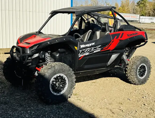 Near new 2023 Kawasaki Teryx KRX1000 EPS Finance $ Bi-Weekly in ATVs in Lloydminster - Image 2