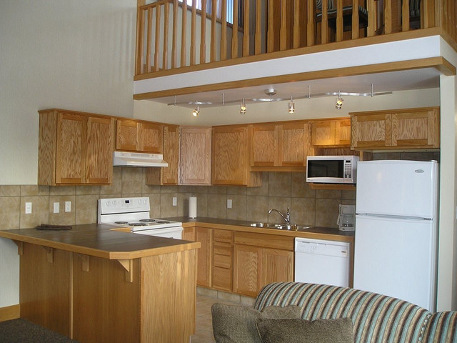 2 Bedroom - Fairmont Mountainside Villa in British Columbia - Image 2