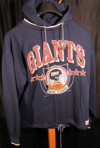 Vintage New York Giants Hoodie by  Logo 7