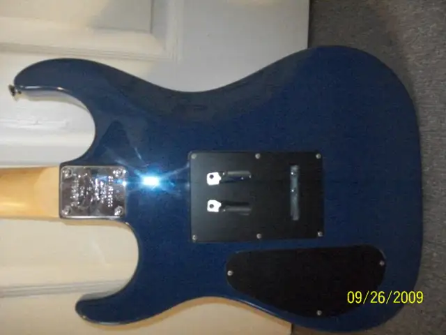 Washburn Electric Guitar in Guitars in Sault Ste. Marie - Image 7