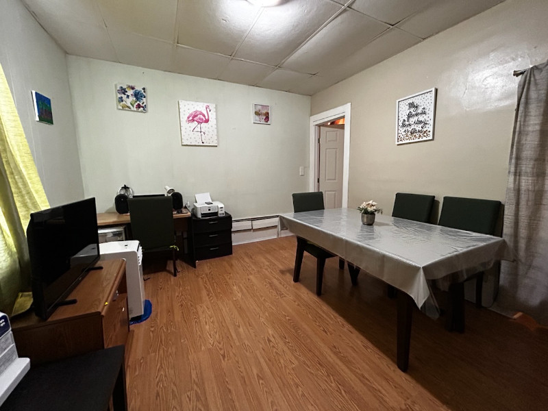 Centrally Located Downtown Estevan 1 bedroom Unit Long Term Rentals North Shore Kijiji