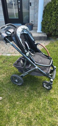 Uppababy Vista stroller with extras, 2 seats