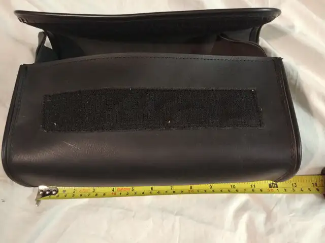 NEW  Handle Bar LEATHER  Velcro SADDLE BAG Motorcycle tool Pouch in Other in Ottawa - Image 3