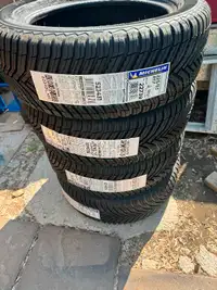 BRAND NEW 225 55 17 MICHELIN CROSSCLIMATE 2 ALL WEATHER TIRES
