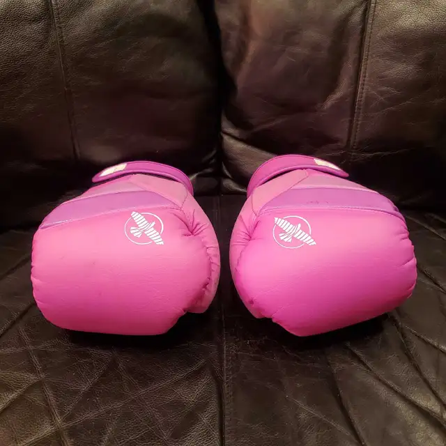 New 16 oz. HAYABUSA Boxing Gloves  in Exercise Equipment in Barrie - Image 7