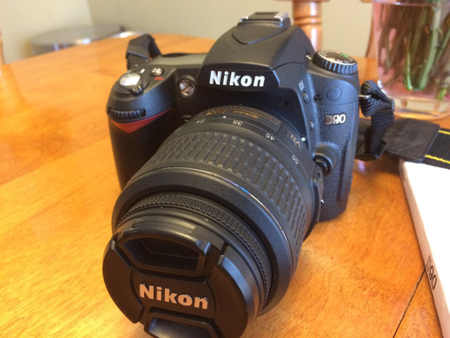 Nikon D90 1 lens and sling bag in Cameras & Camcorders in Cole Harbour - Image 3