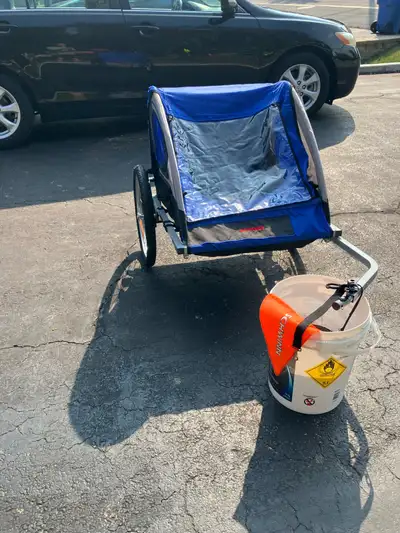 NEW Schwinn 2 seat bike trailer/Remorque de vélo à 2 sièges , View more