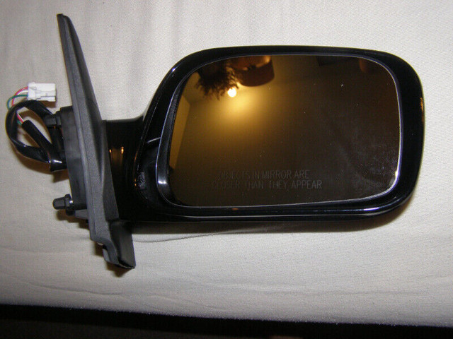 NEUF Miroir / Retroviseur Toyota Corolla 2003 - 2008 NEW Mirror dans Pièces de carrosserie  à Longueuil/Rive Sud