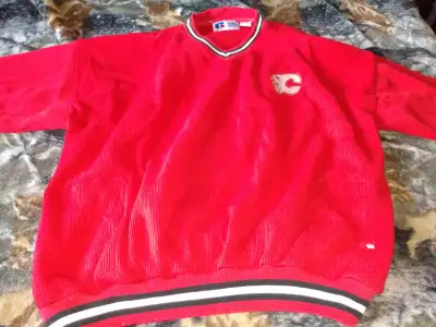 CALGARY FLAMES PULLOVER WINDBREAKER, View more