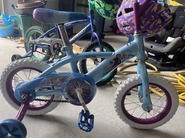 Disney Frozen 12” bike in Kids in Barrie - Image 2