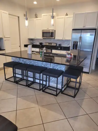 Très grand 5 chambres 14 personnes Orlando Floride, View more