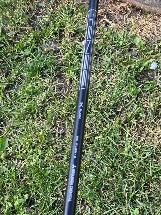 Tense 1k shaft ,stiff... in Golf in Edmonton - Image 3
