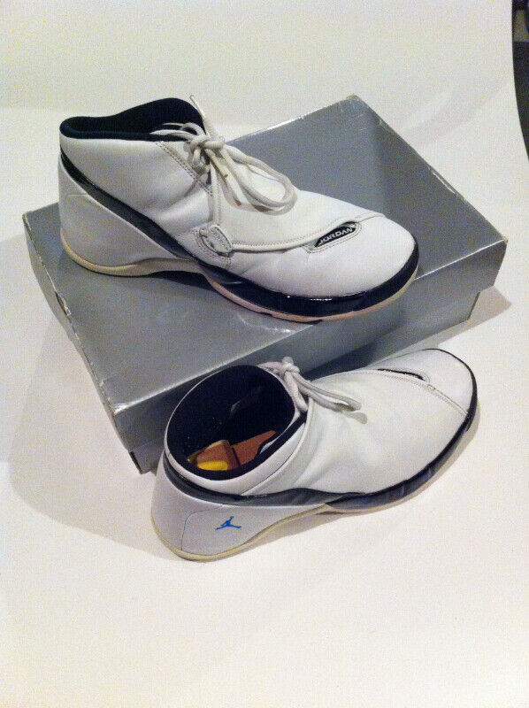 Nike Team J, Air Jordan, White. Extremely Rare. Mens USA Size 10 in Men's Shoes in Markham / York Region